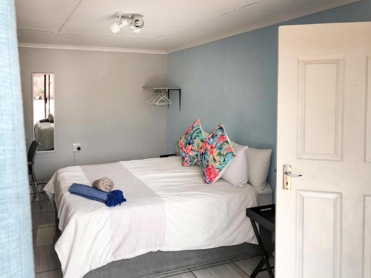 Jozini Guesthouse Rom bilde